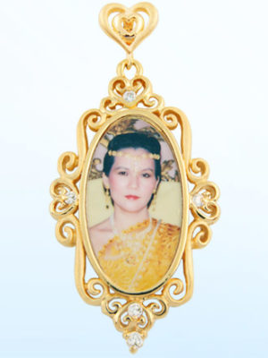 The Ocean Of Love - Gold Color